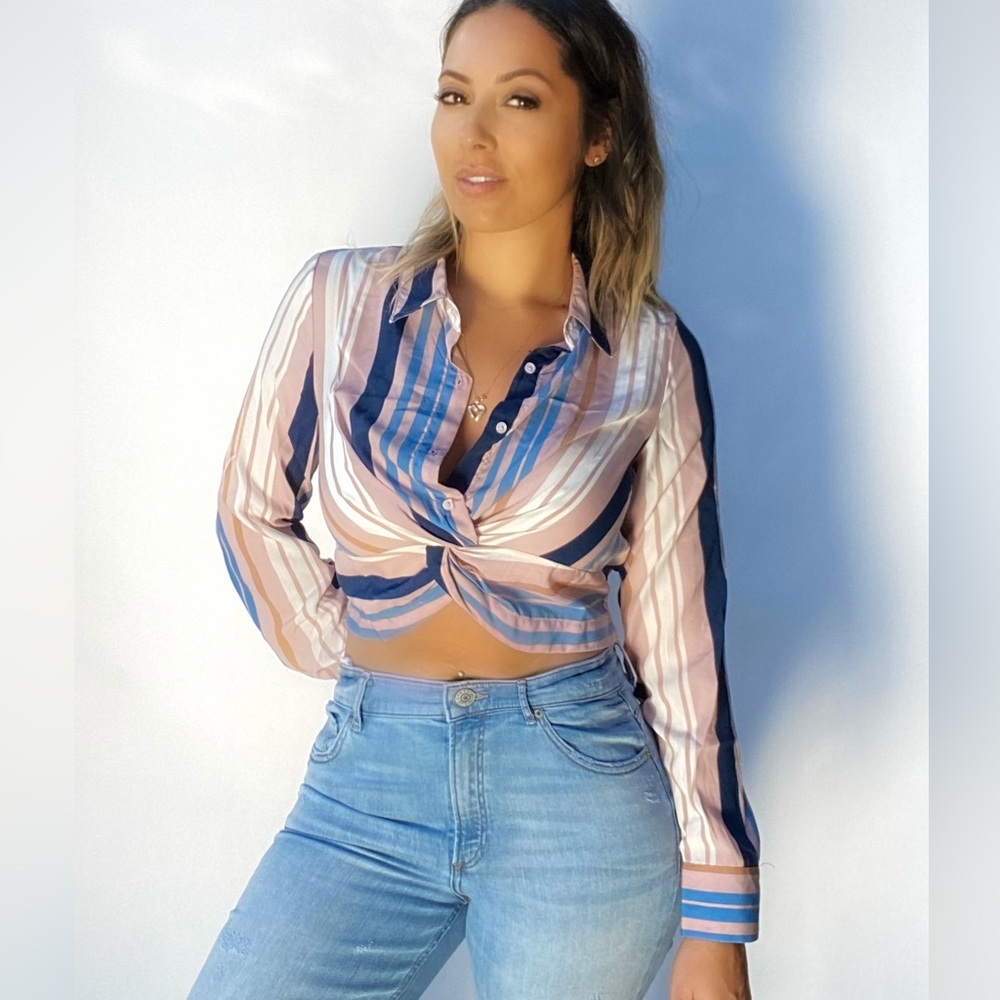 Light weight striped twist front blouse